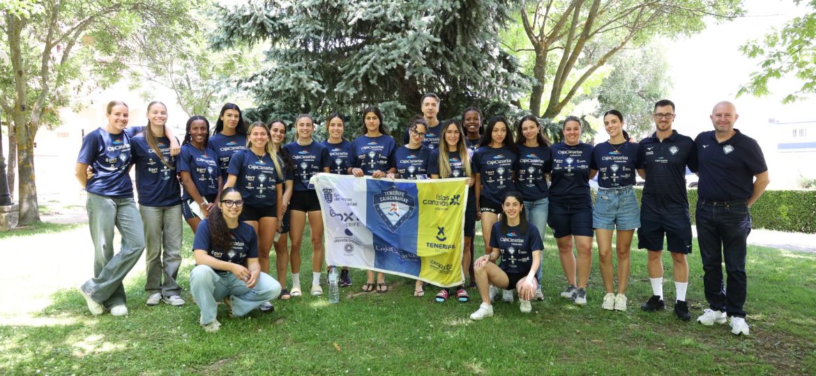 El equipo femenino del Tenerife CajaCanarias (CEDIDA)