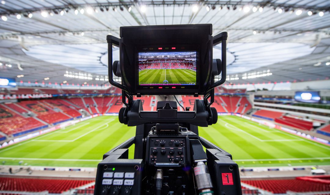 Detalle del visor de una cámara de televisión en un estadio (Uefa.com).