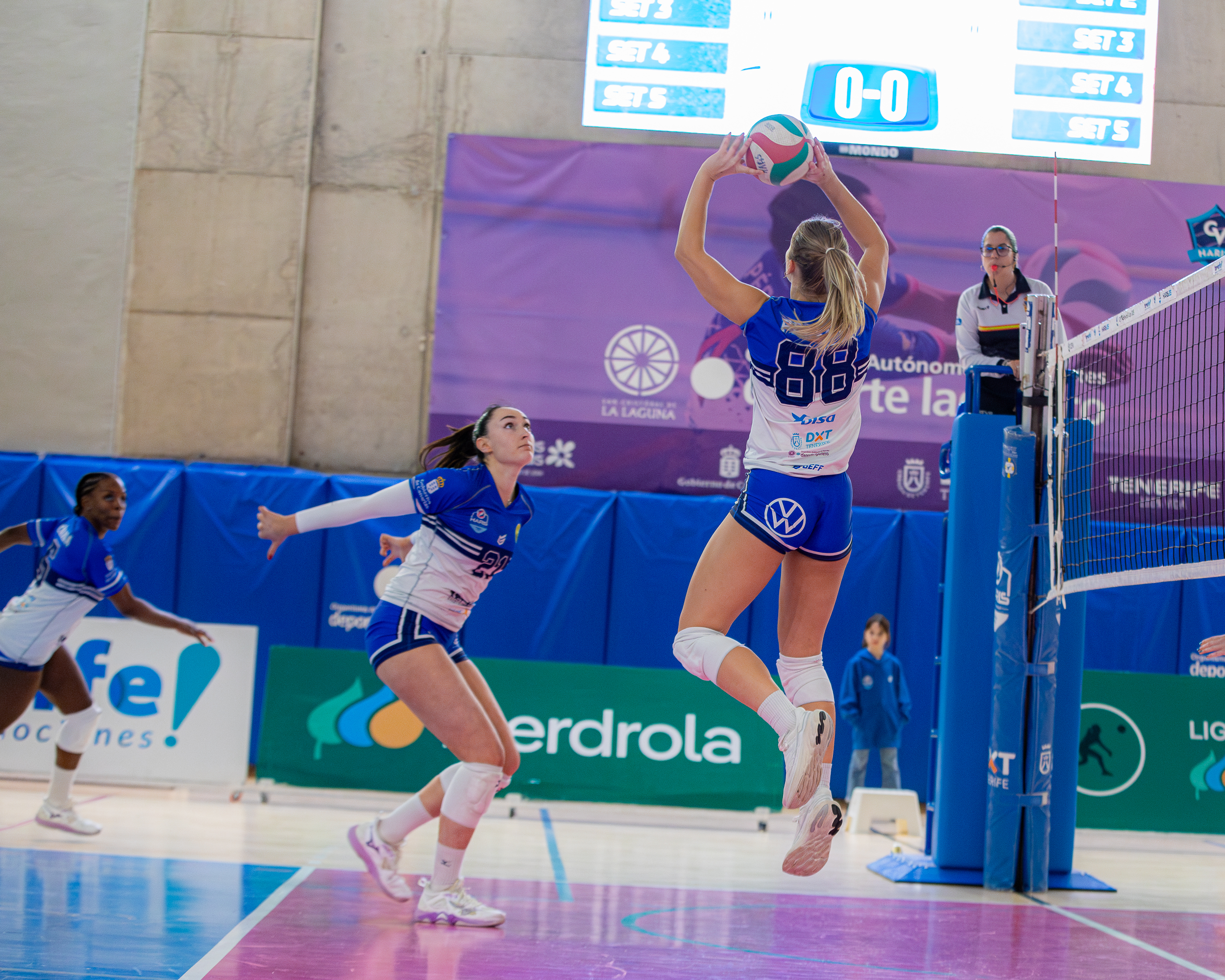 Un partido del Tenerife Libby's La Laguna esta temporada (CEDIDA)