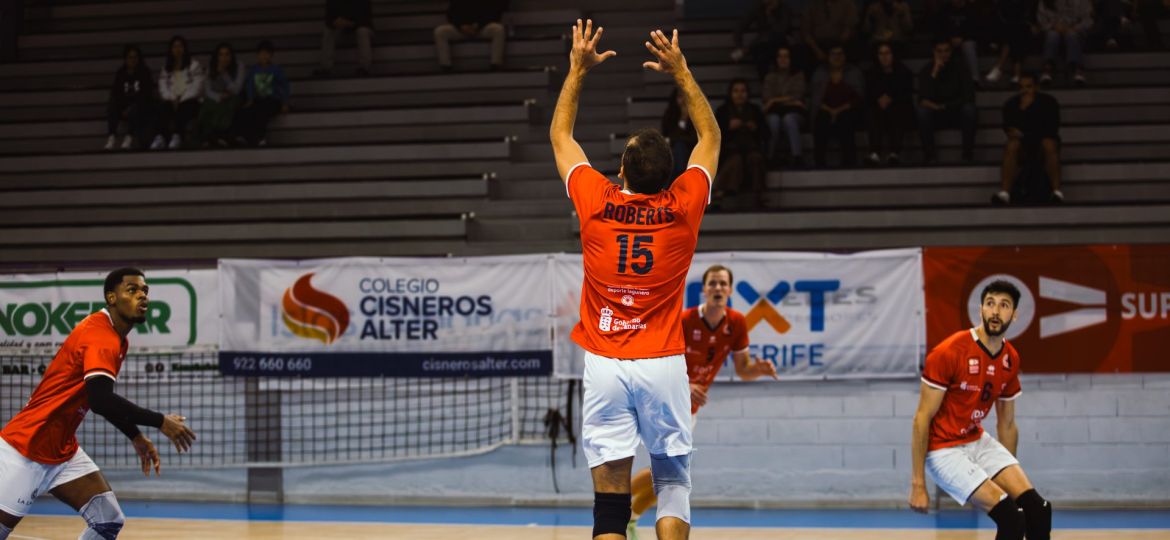 Colocación de Nacho Roberts en el último partido (CEDIDA)