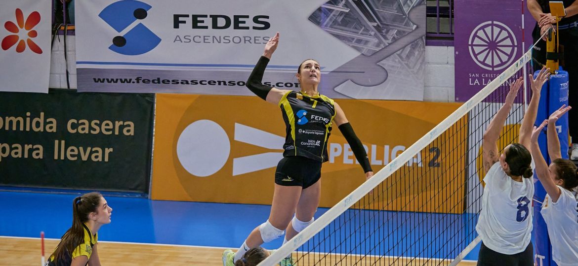 Daniela Palacín al remate (CEDIDA)