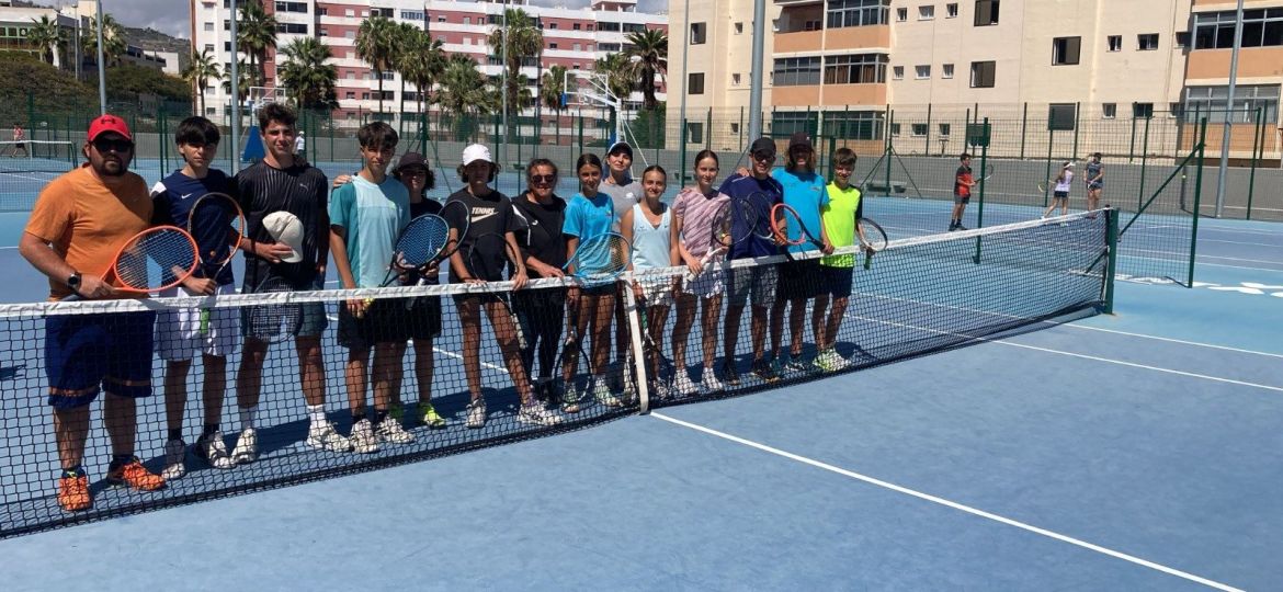 250428 Intercambio Tenis