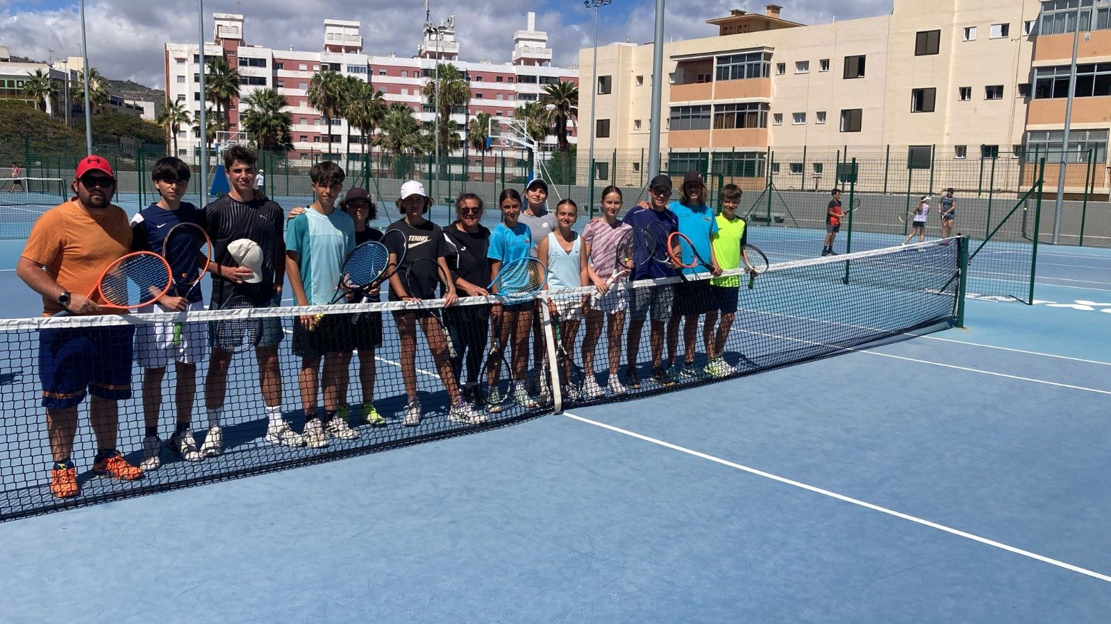 Intercambio de tenis (CEDIDA).