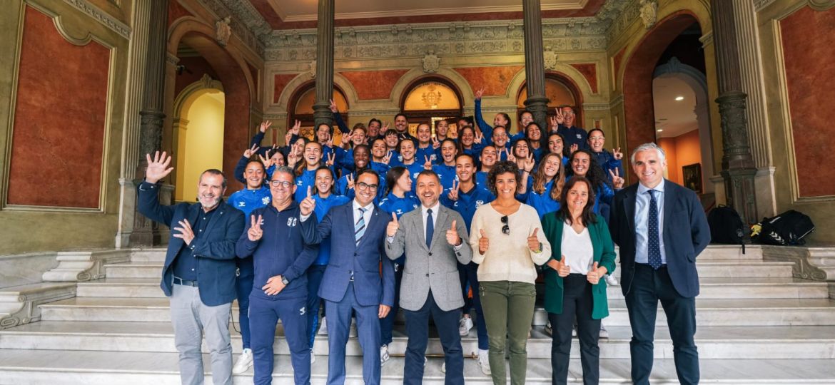 Recibimiento al Fundación CD Tenerife (Cedida)