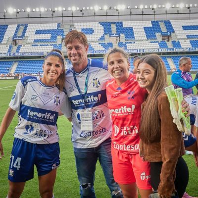William Levy y su hija junto a Natalia y Noelia Ramos (CEDIDA)