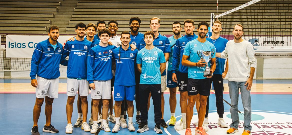 El Cisneros levanta el trofeo de pretemporada (CEDIDA)