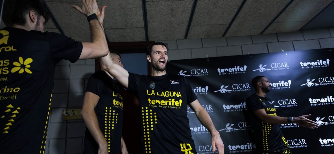 Aaron Doornekamp antes de saltar a pista (CB Canarias)