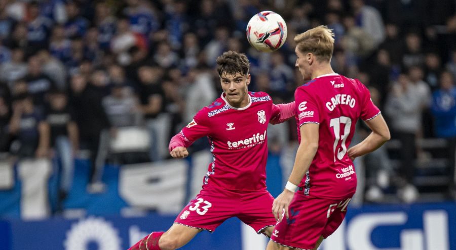 Aarón Martín y Cantero en Oviedo (La Liga)