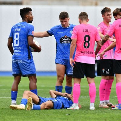 Acción del Ourense - Talavera de la Reina (@Ourense_CF)