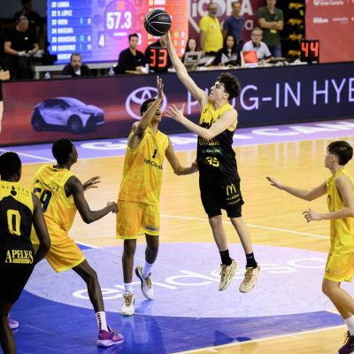Acción del miniderbi (ACB Media)