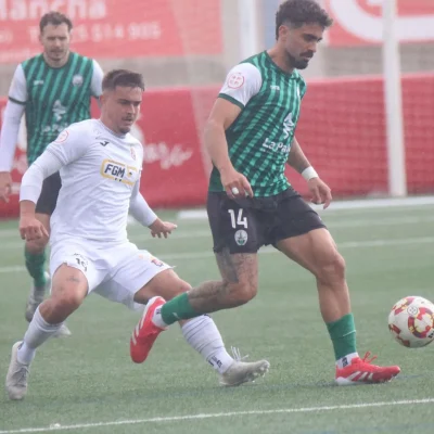 Acción del último partido del Atlético Paso (CD Illescas)