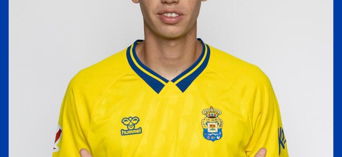 Adam Arvelo con la camiseta amarilla (@UDLP_Oficial)