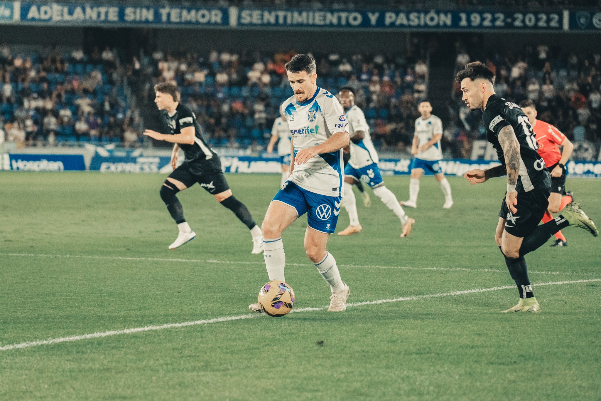 Adrián Guerrero contra el Elche (@CDTOficial)