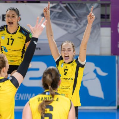 Emma Ordóñez celebrando uno de sus puntos (CEDIDA)