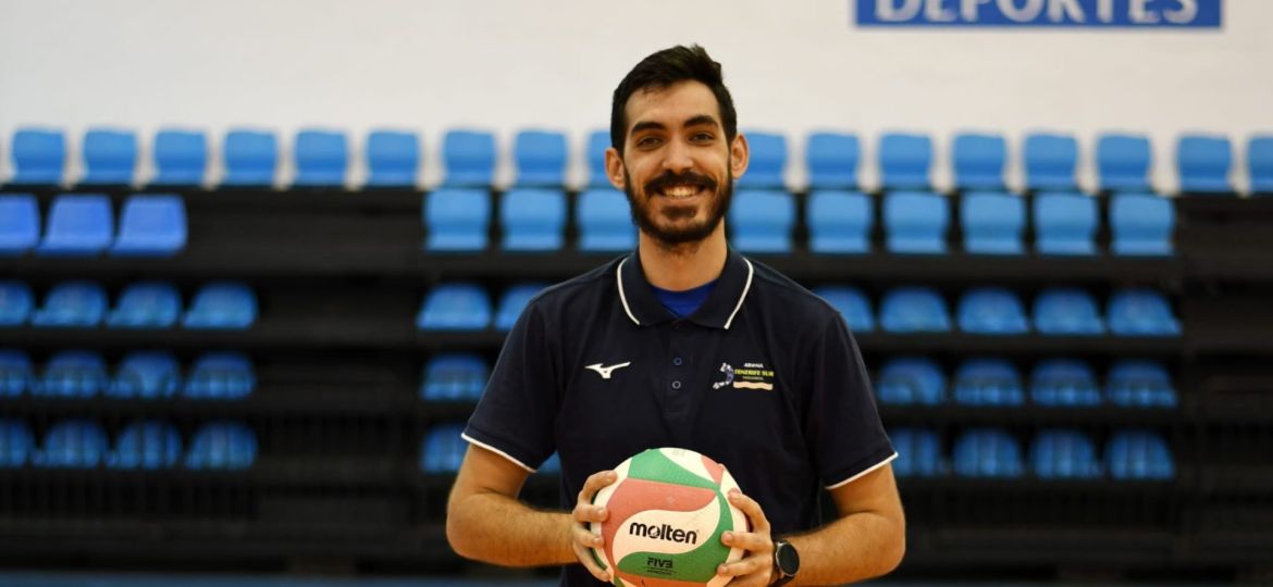 Aique González