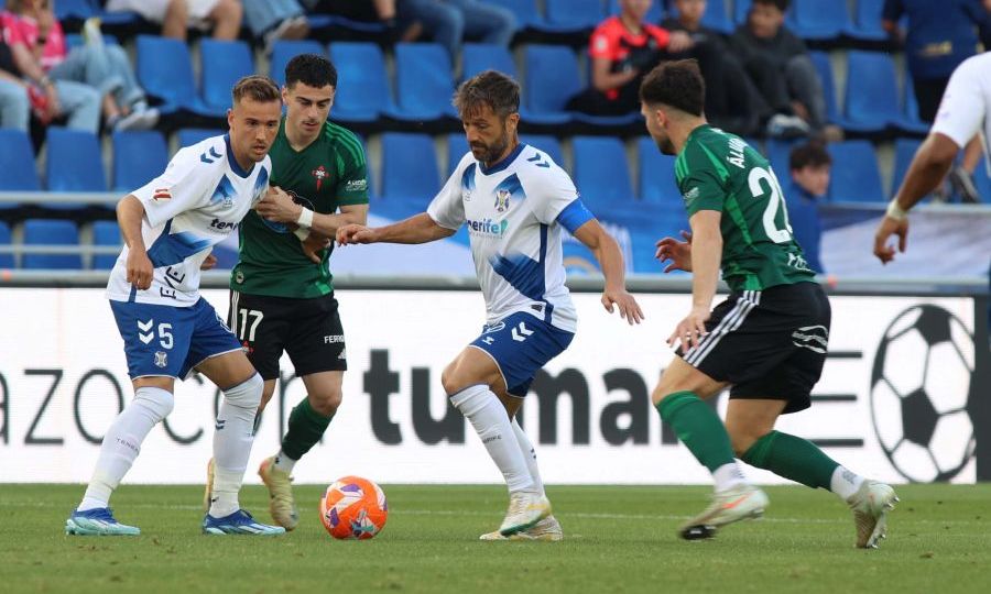 Aitor Sanz durante el partido (LA LIGA)