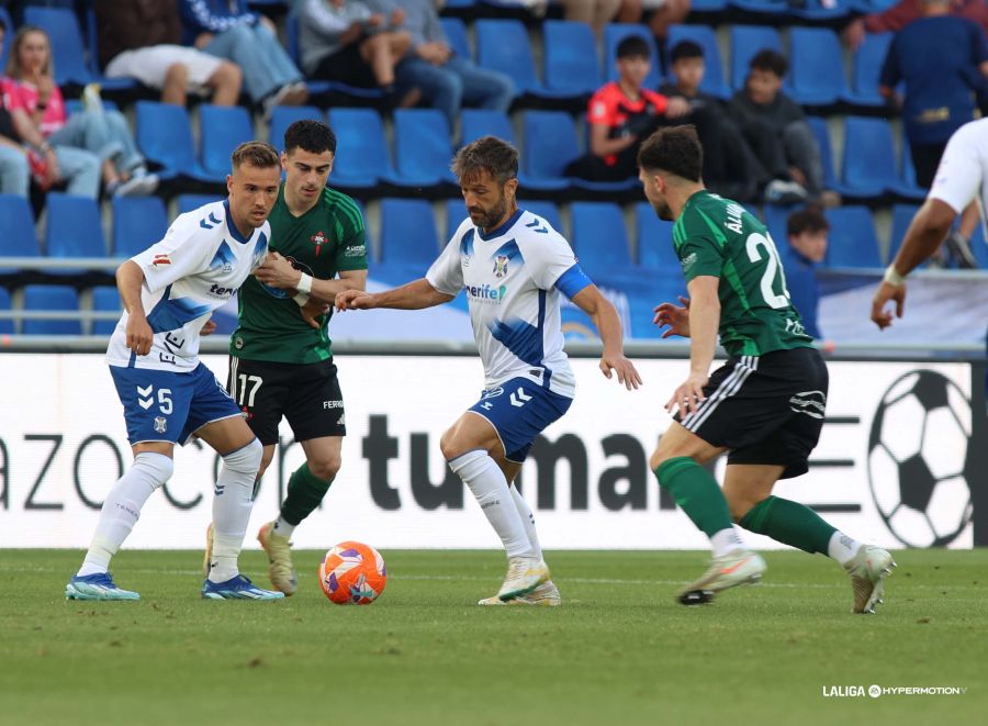 Aitor Sanz durante el partido (LA LIGA)