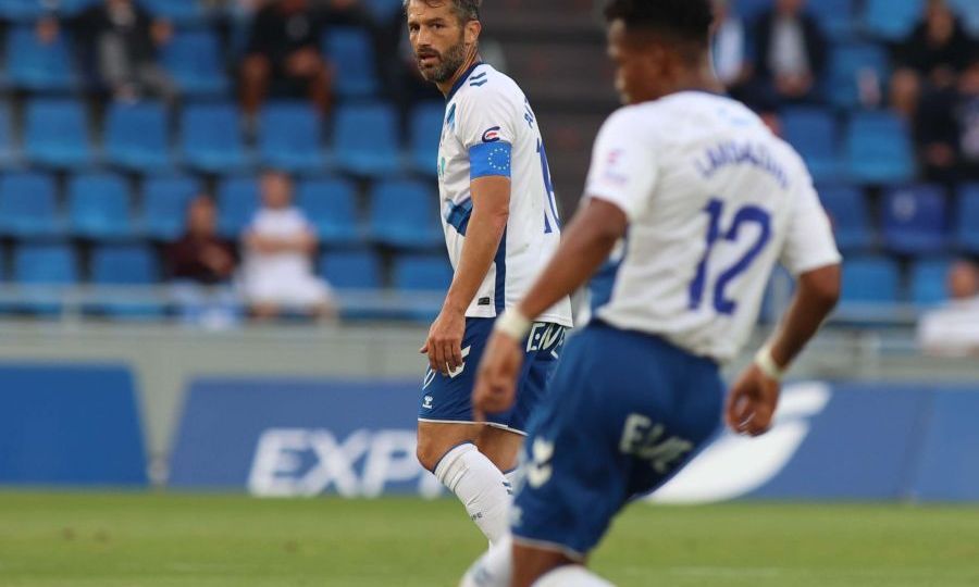 Aitor Sanz en el partido contra el Racing de ferrol (LA LIGA)
