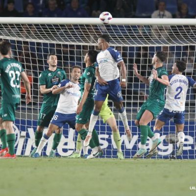Aitor Sanz y Loïc durante el Tenerife- Racing de Ferrol (LA LIGA)
