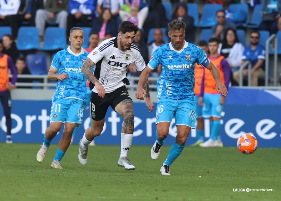 Aitor Sanz y Luismi Cruz contra el Burgos (LA LIGA)