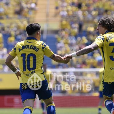 Alberto Moleiro y Fabio Silva (TINTAAMARILLA / C. TORRES)