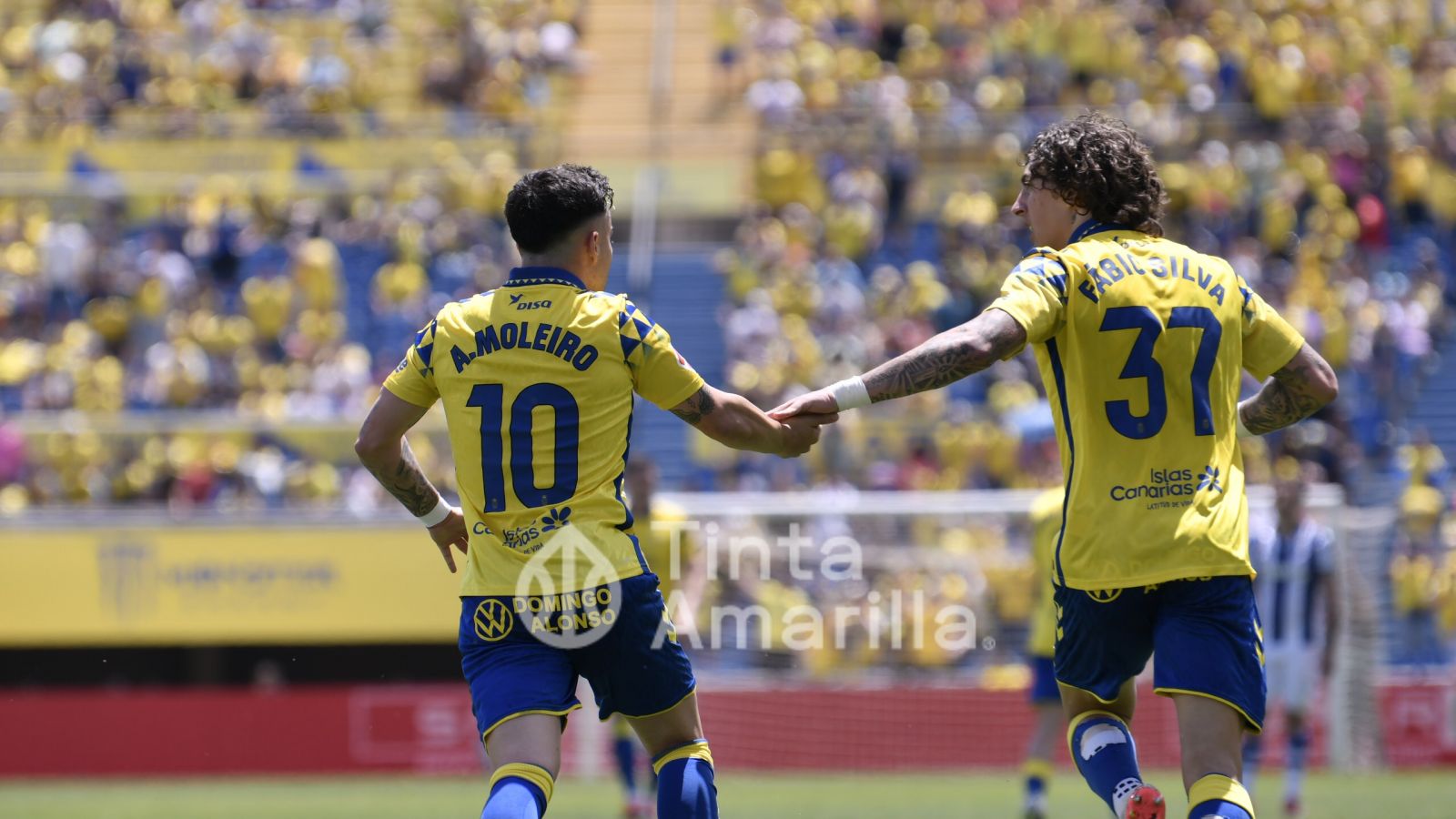 Alberto Moleiro y Fabio Silva (TINTAAMARILLA / C. TORRES)