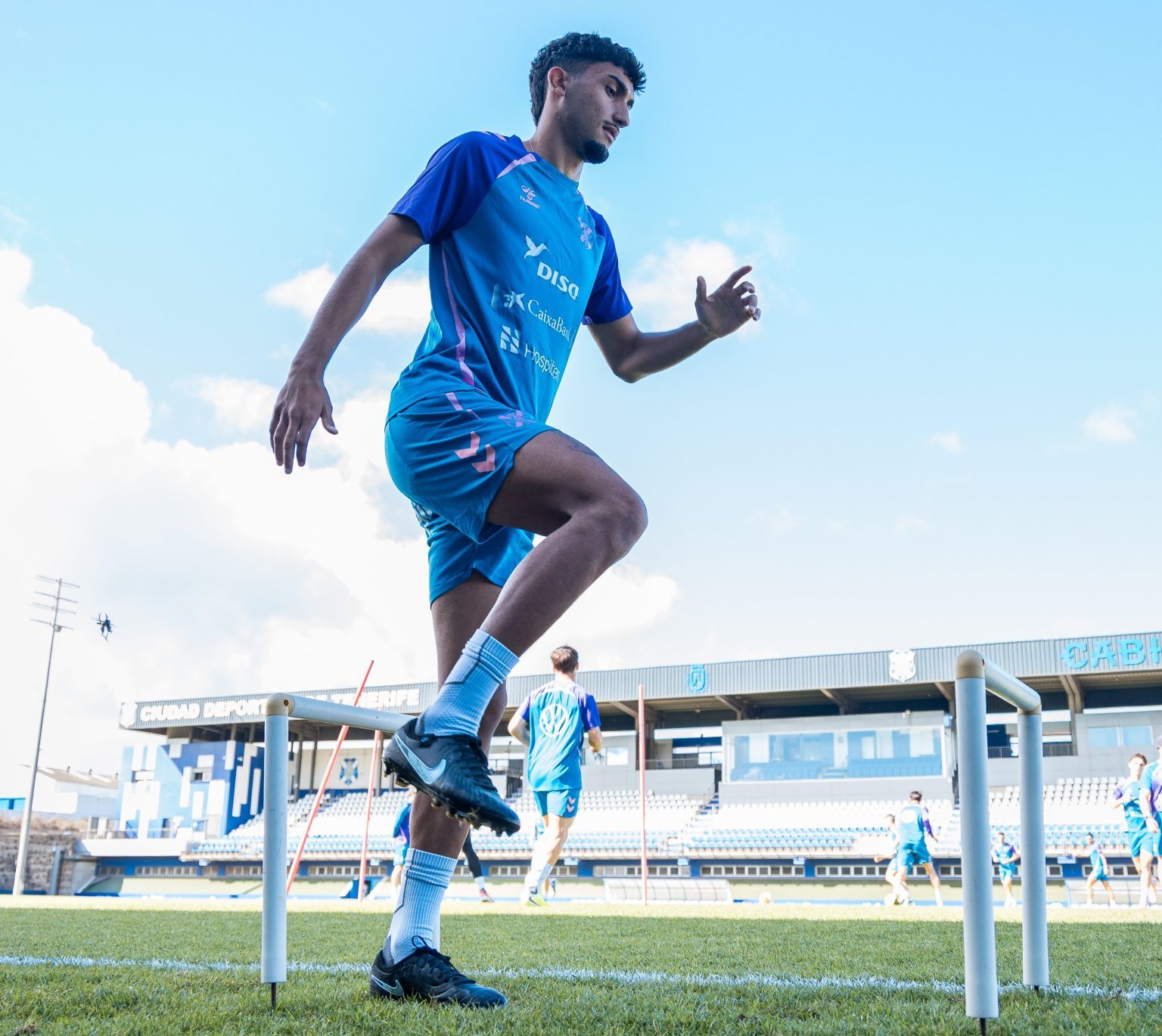 Alberto Ulloa en un entrenamiento (CD Tenerife)