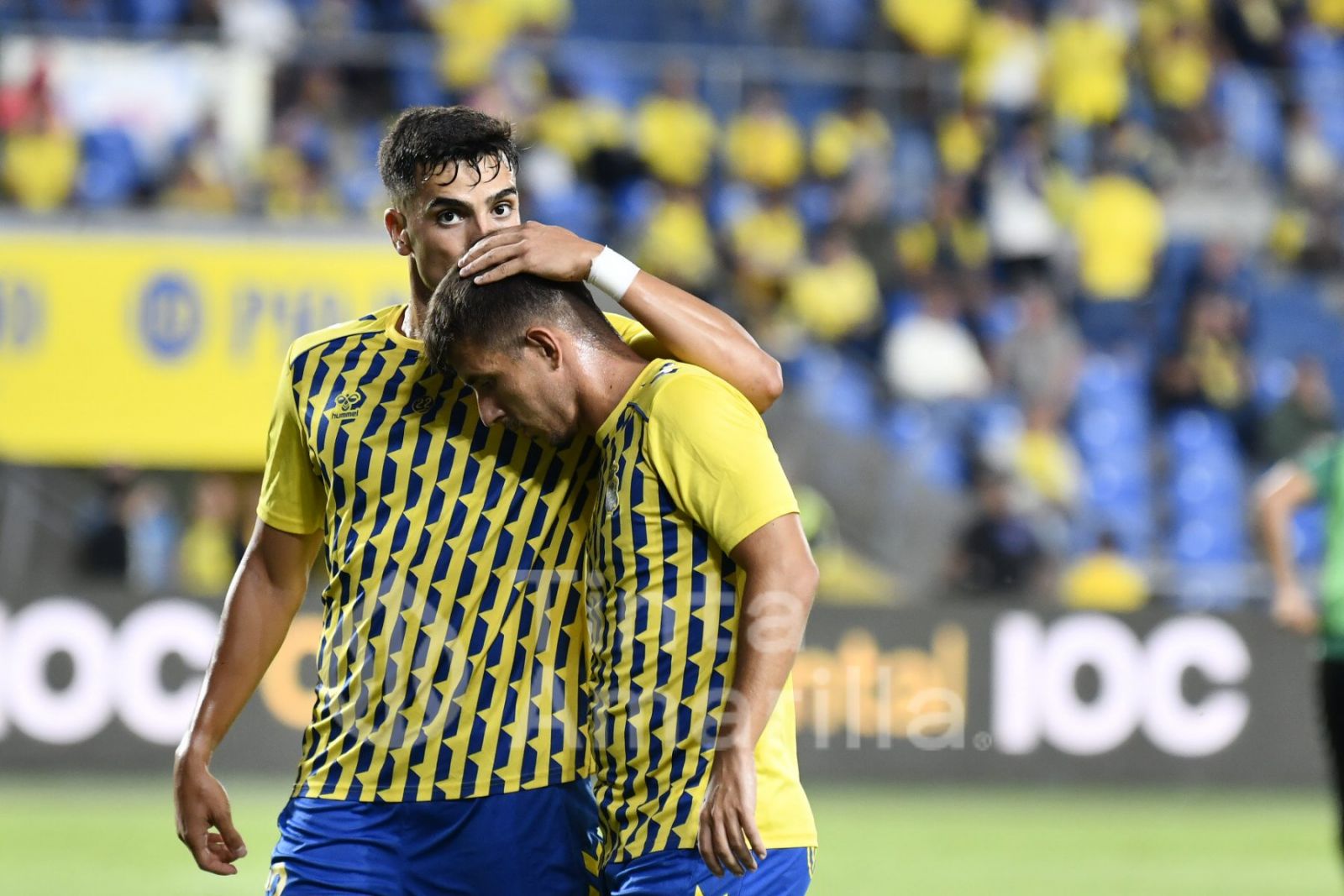 Ale García y Manu Fuster (C. Torres)