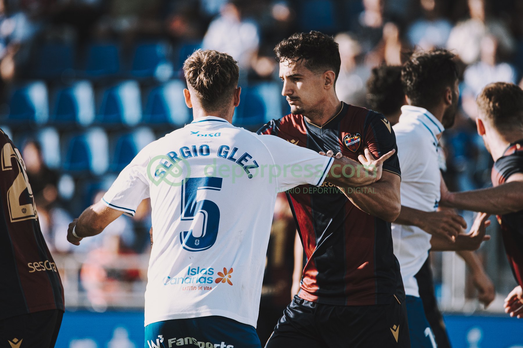 Álex Muñoz en el Heliodoro con el Levante (DEPORPRESS).