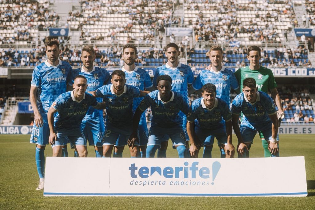 Alineación del Tenerife contra el Burgos (CD TENERIFE)