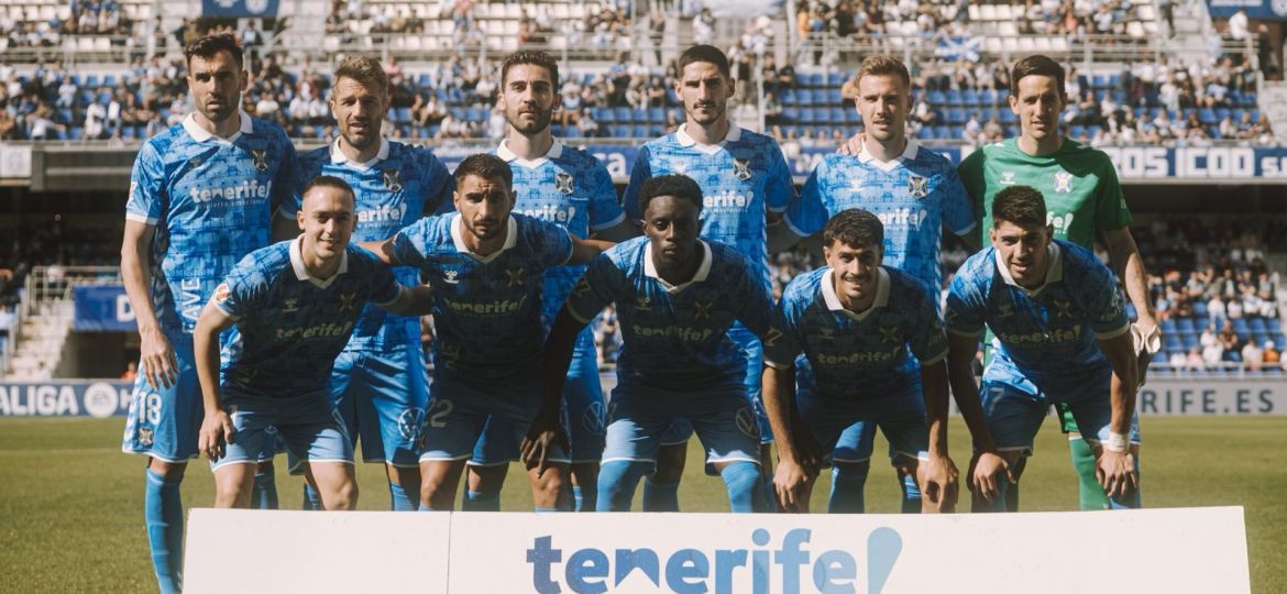 Alineación del Tenerife contra el Burgos (CD TENERIFE)