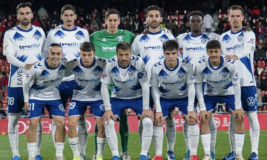 Alineación del Tenerife contra el Mirandés (CD TENERIFE)