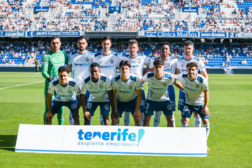 Alineación del Tenerife contra el Ourense (CD TENERIFE)