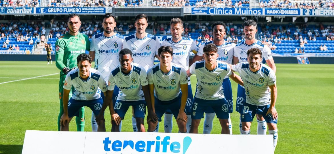 Alineación del Tenerife contra el Ourense (CD TENERIFE)