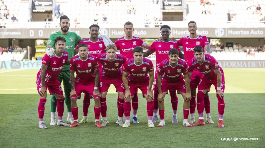 Alineación del Tenerife en Cartagena (LA LIGA)