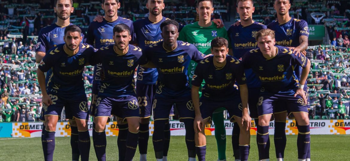 Alineación del Tenerife en elche (CD TENERIFE)