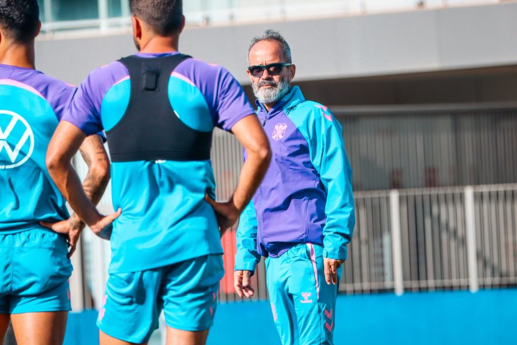 Álvaro Cervera (CD TENERIFE)