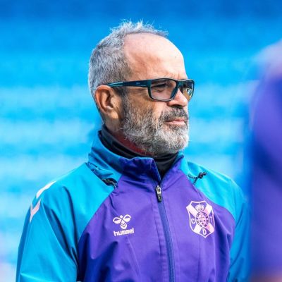 Álvaro Cervera durante un entrenamiento en el Heliodoro (CD Tenerife)