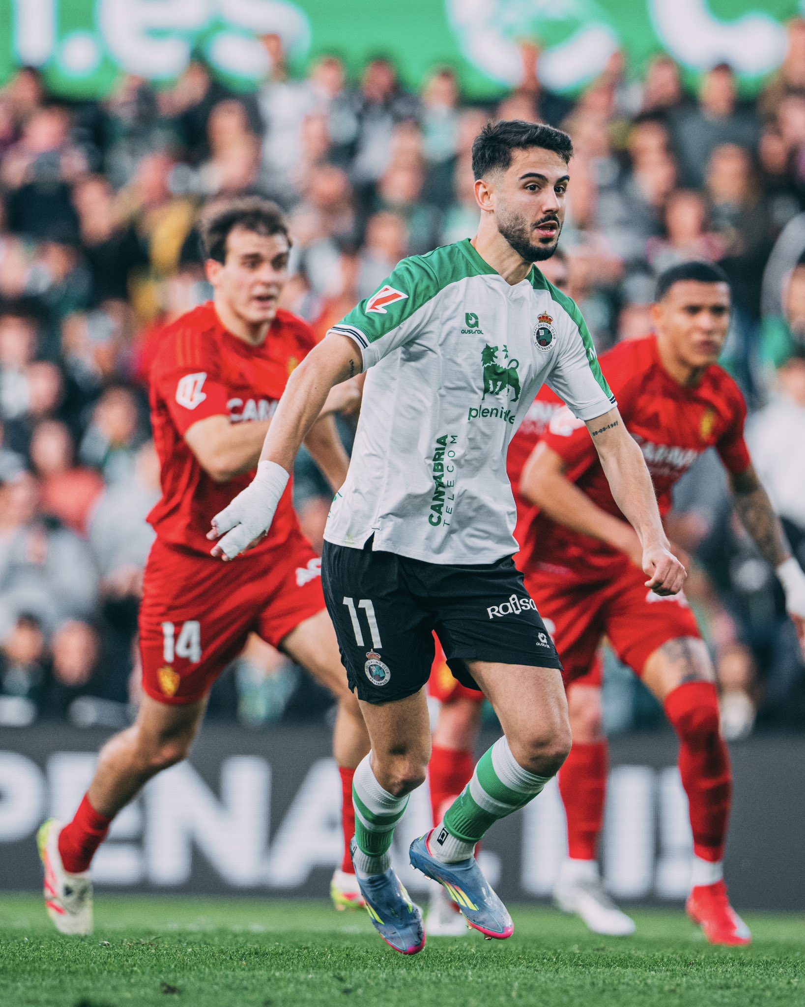 Andrés Martín contra el Zaragoza (@realracingclub)