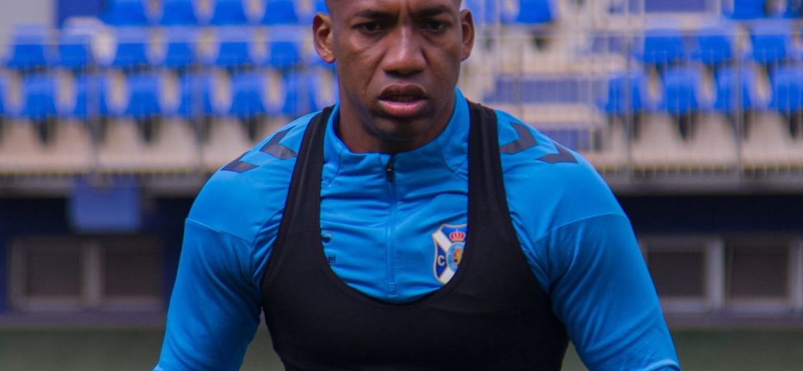 Anthony 'Bam Bam' Landázuri en un entrenamiento (@CDTOficial)