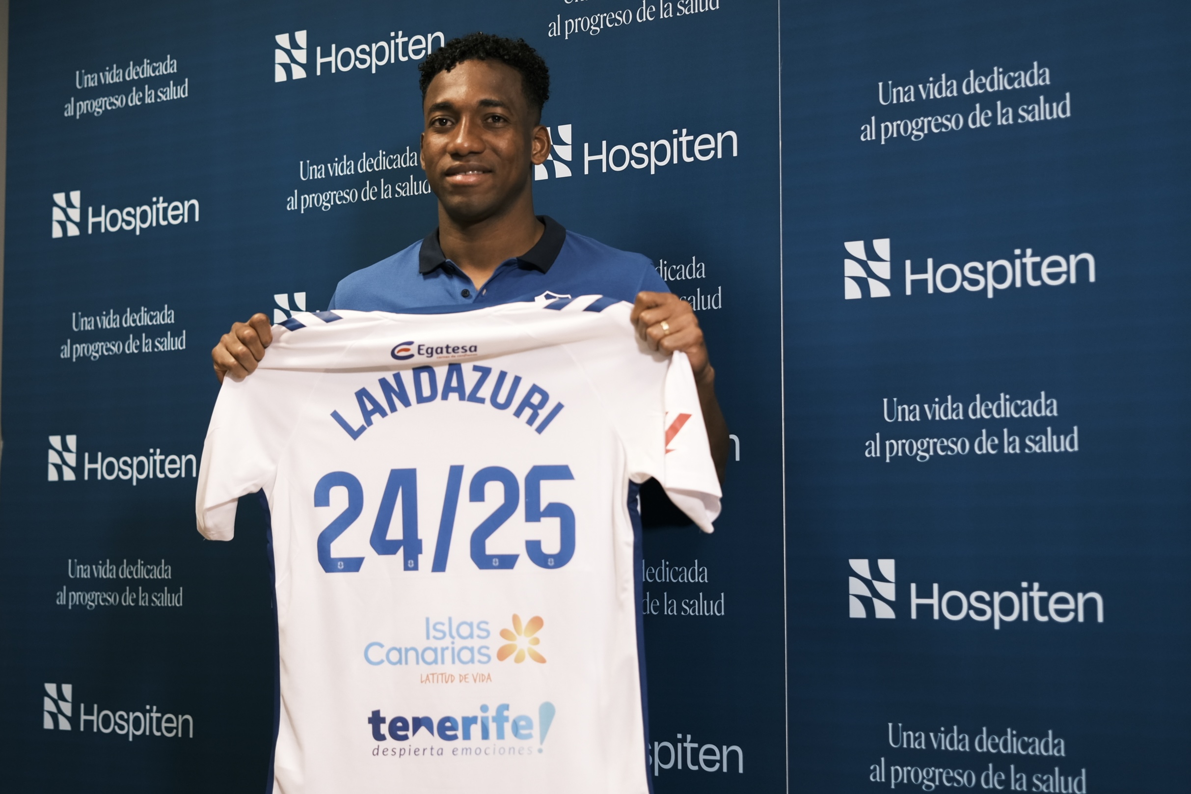 Anthony Landázuri con la blanquiazul (@CDTOficial)