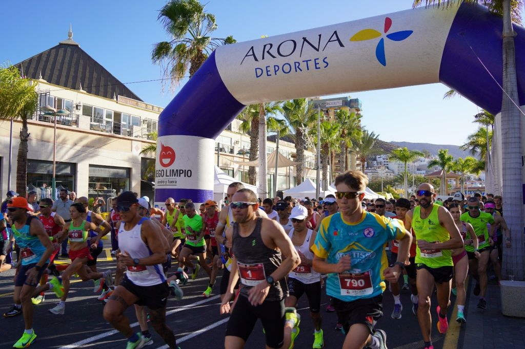 Una San Silvestre de Arona anterior. (CEDIDA)