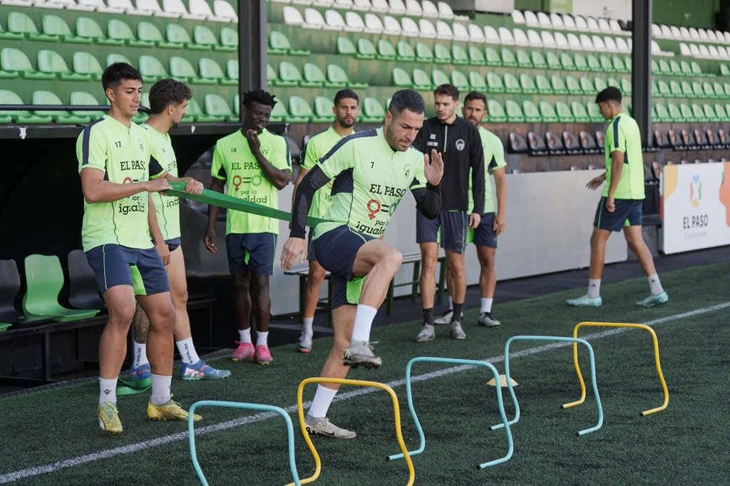 Un entrenamiento del Atlético Paso (WEB ATCO. PASO).
