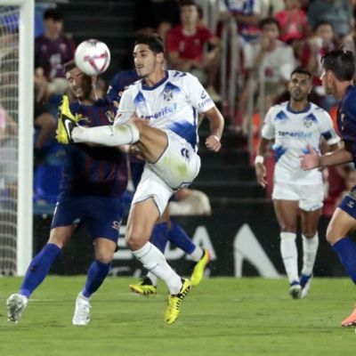 Bodiger en el Eldense- Tenerife (LALIGA)