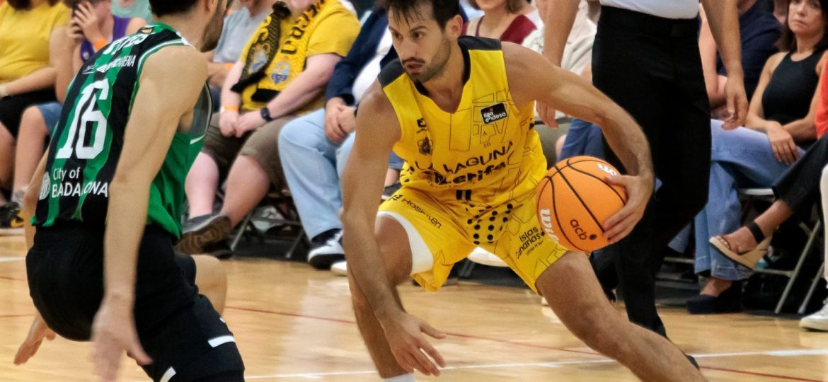 Bruno Fitipaldo ante el Joventut en pretemporada (CB Canarias)