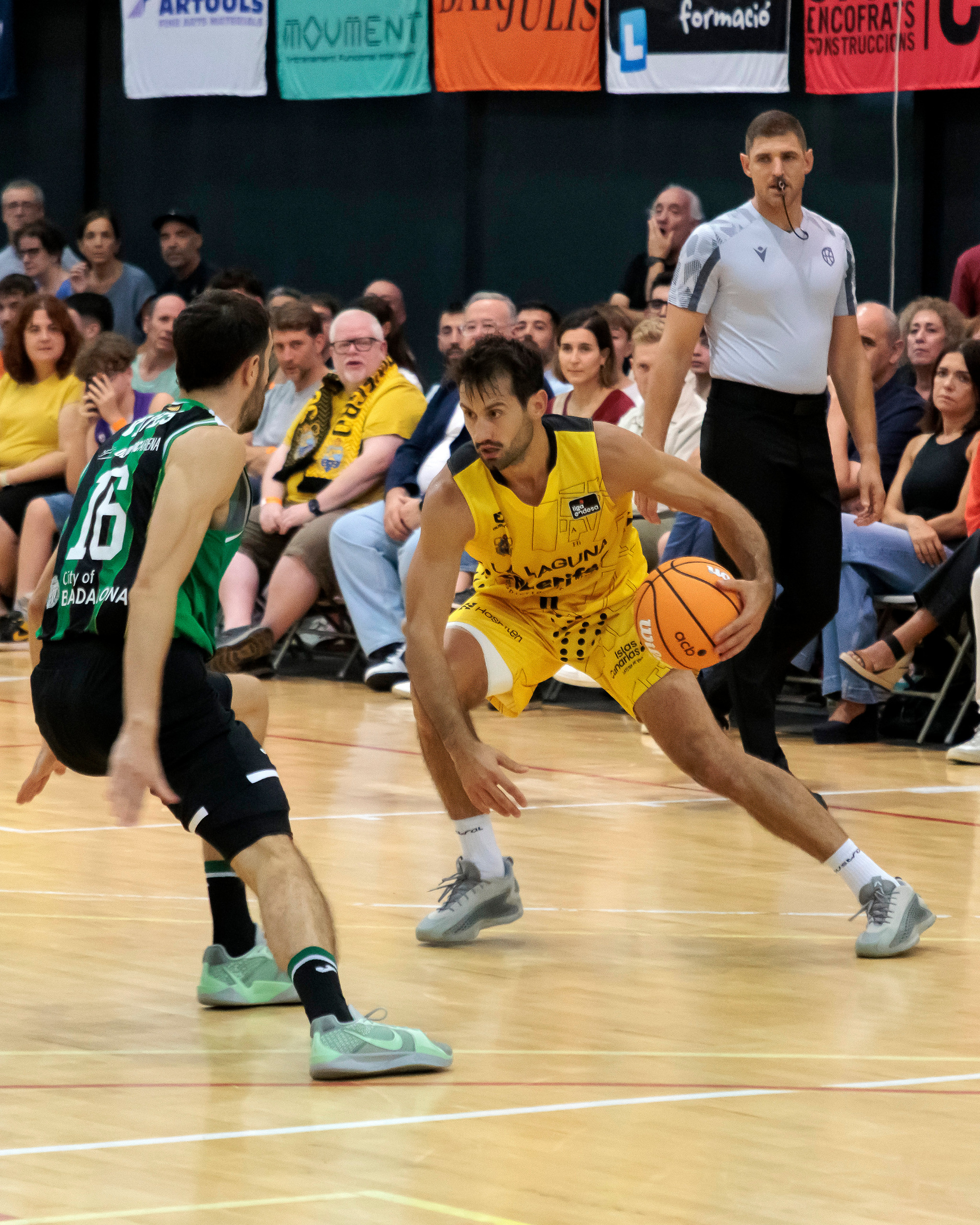 Bruno Fitipaldo ante el Joventut en pretemporada (CB Canarias)