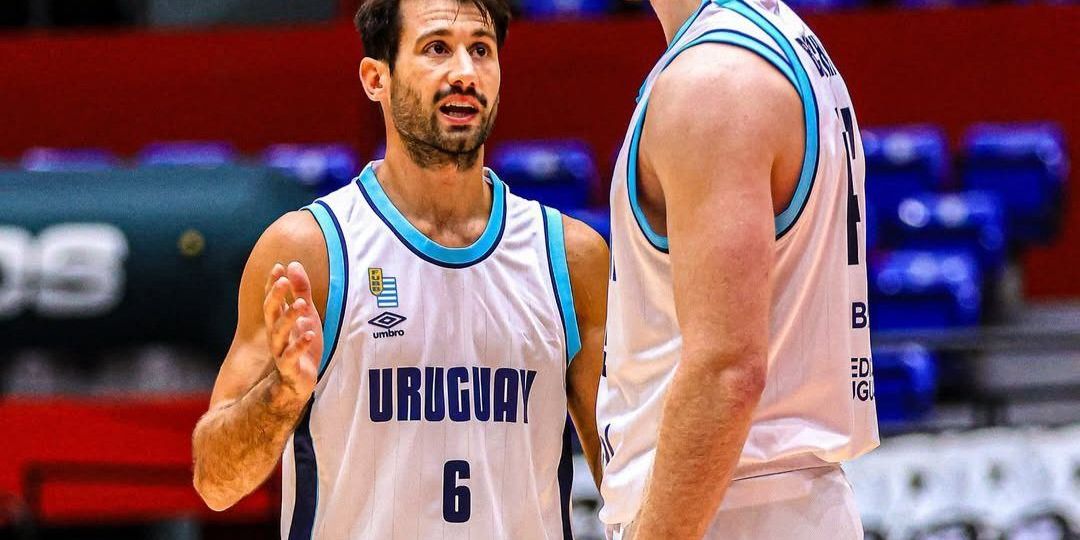 Bruno Fitipaldo con Uruguay (@CB1939Canarias)