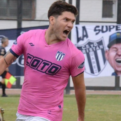 Coniglio en su etapa en el Tristán Suárez  (@conigliofer24)