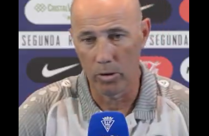 Antonio Calderón en rueda de prensa (@JTorremolinosCF)