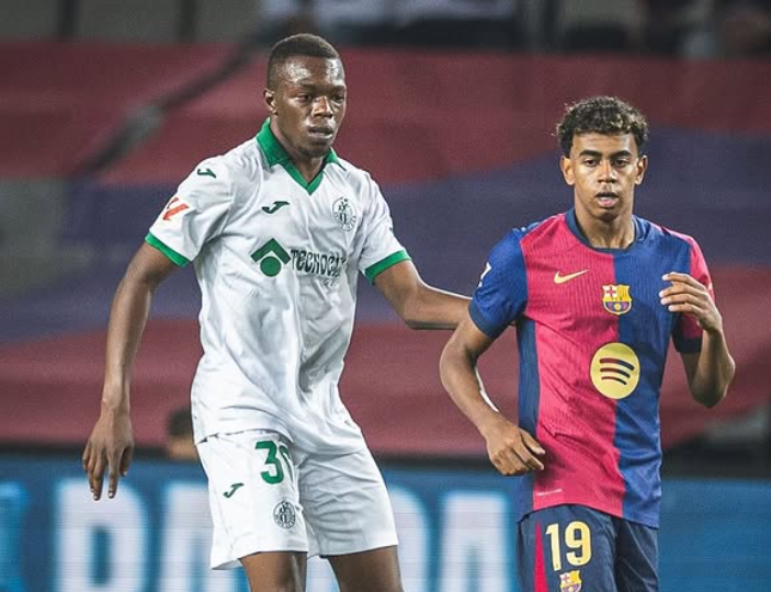 Keita junto a Lamine Yamal en el partido entre Barça y Getafe (@abdoulayekeita.7)